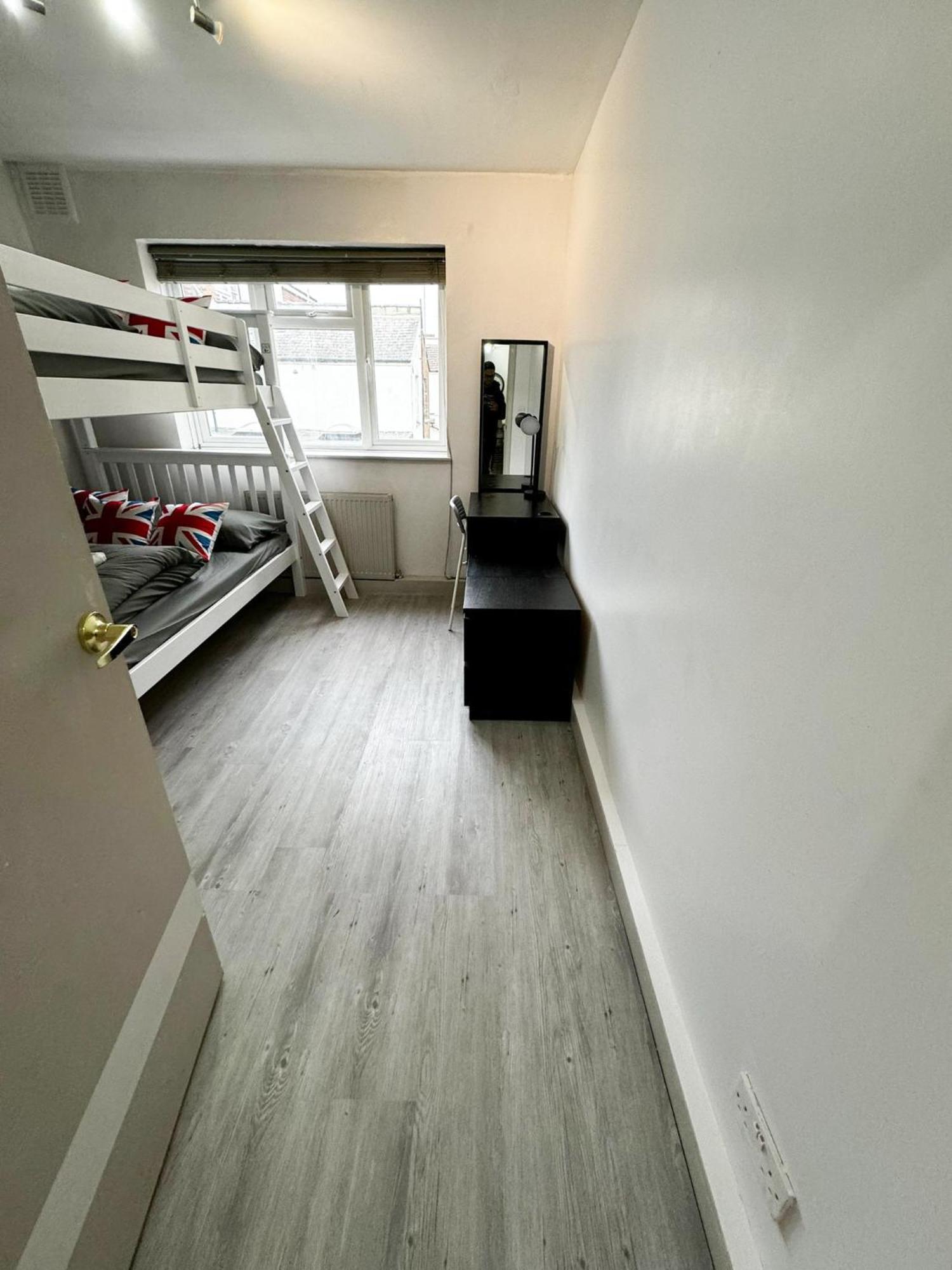 Cricklewood Apartment London Exterior photo